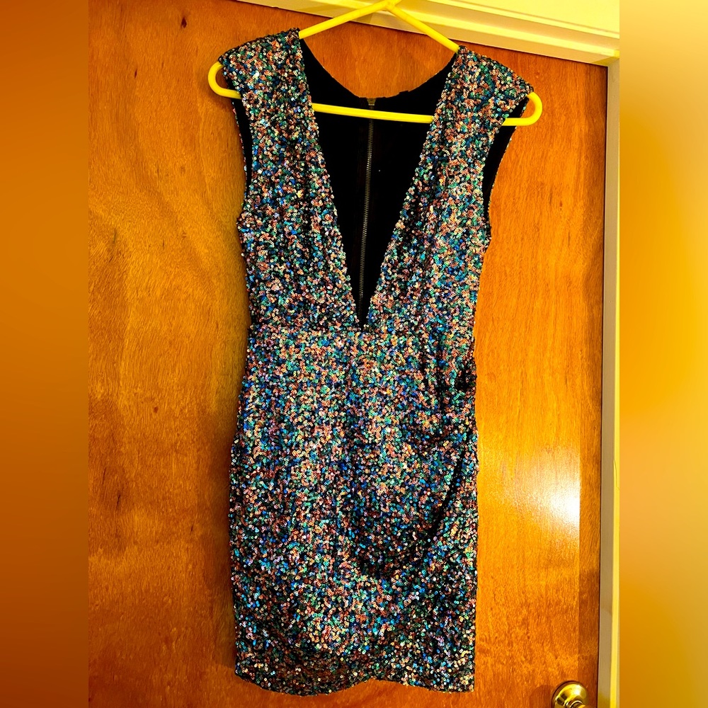 Sequined bodycon dress